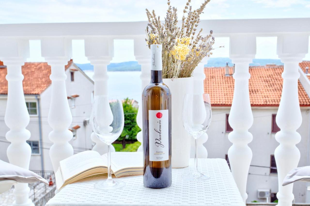 Anmarie Apartments Crikvenica Bagian luar foto