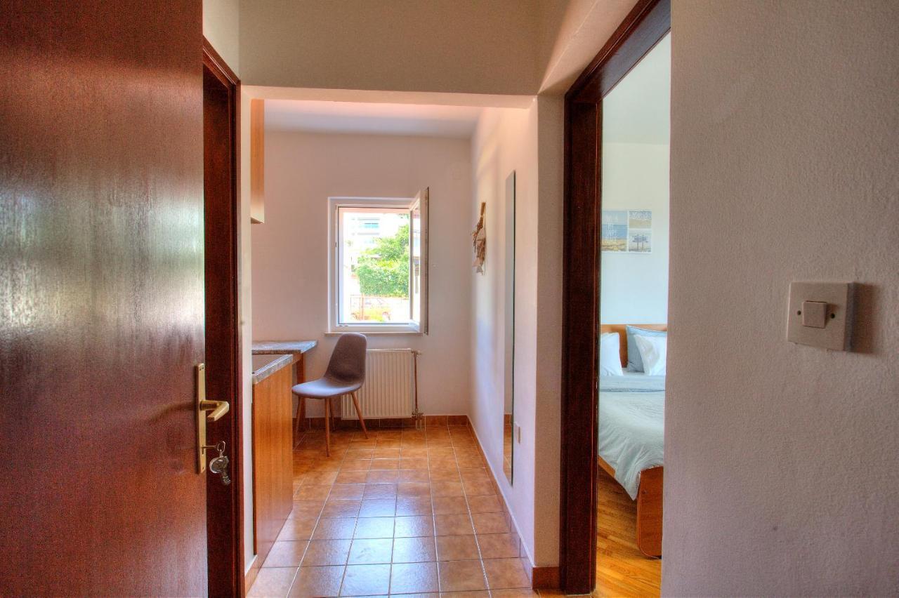 Anmarie Apartments Crikvenica Bagian luar foto