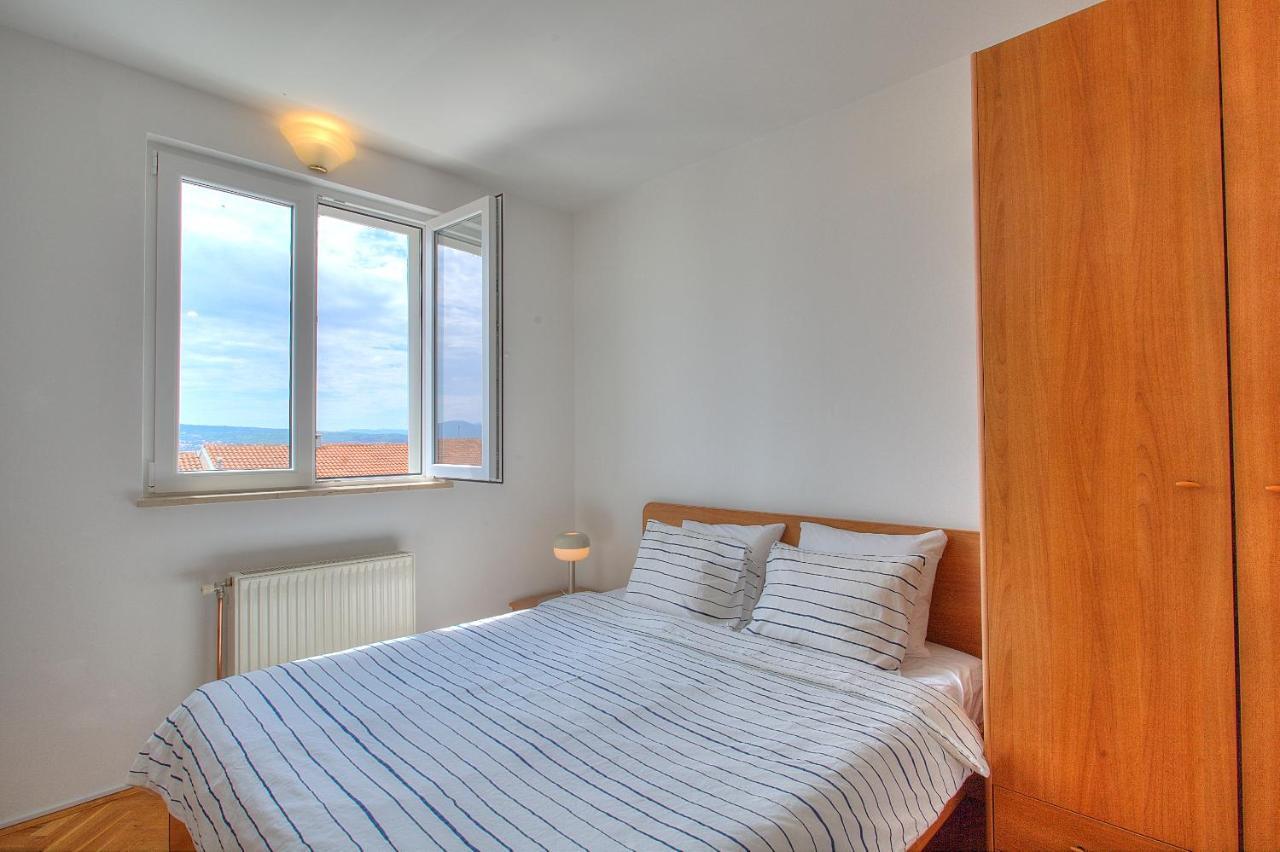 Anmarie Apartments Crikvenica Bagian luar foto