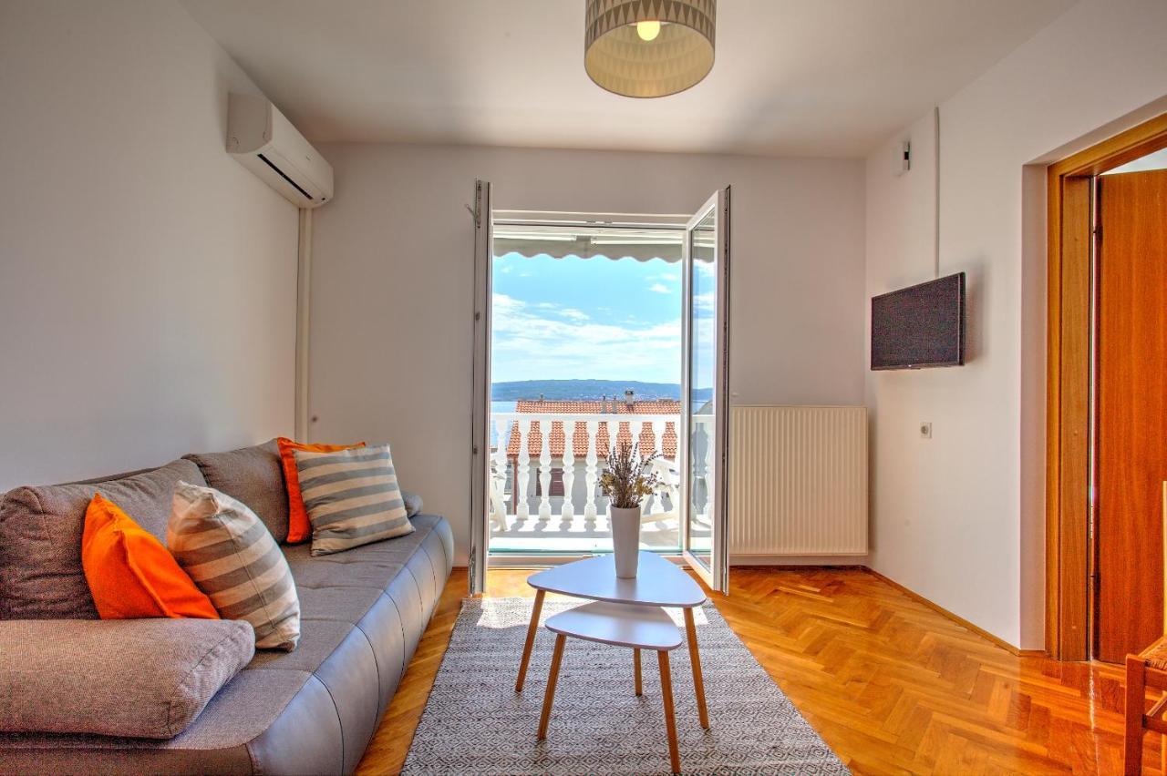 Anmarie Apartments Crikvenica Bagian luar foto