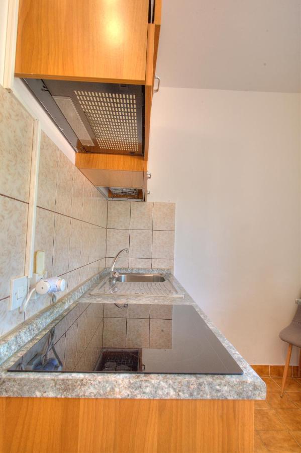 Anmarie Apartments Crikvenica Bagian luar foto