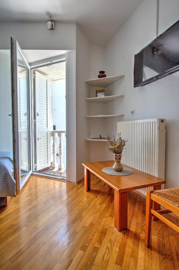 Anmarie Apartments Crikvenica Bagian luar foto