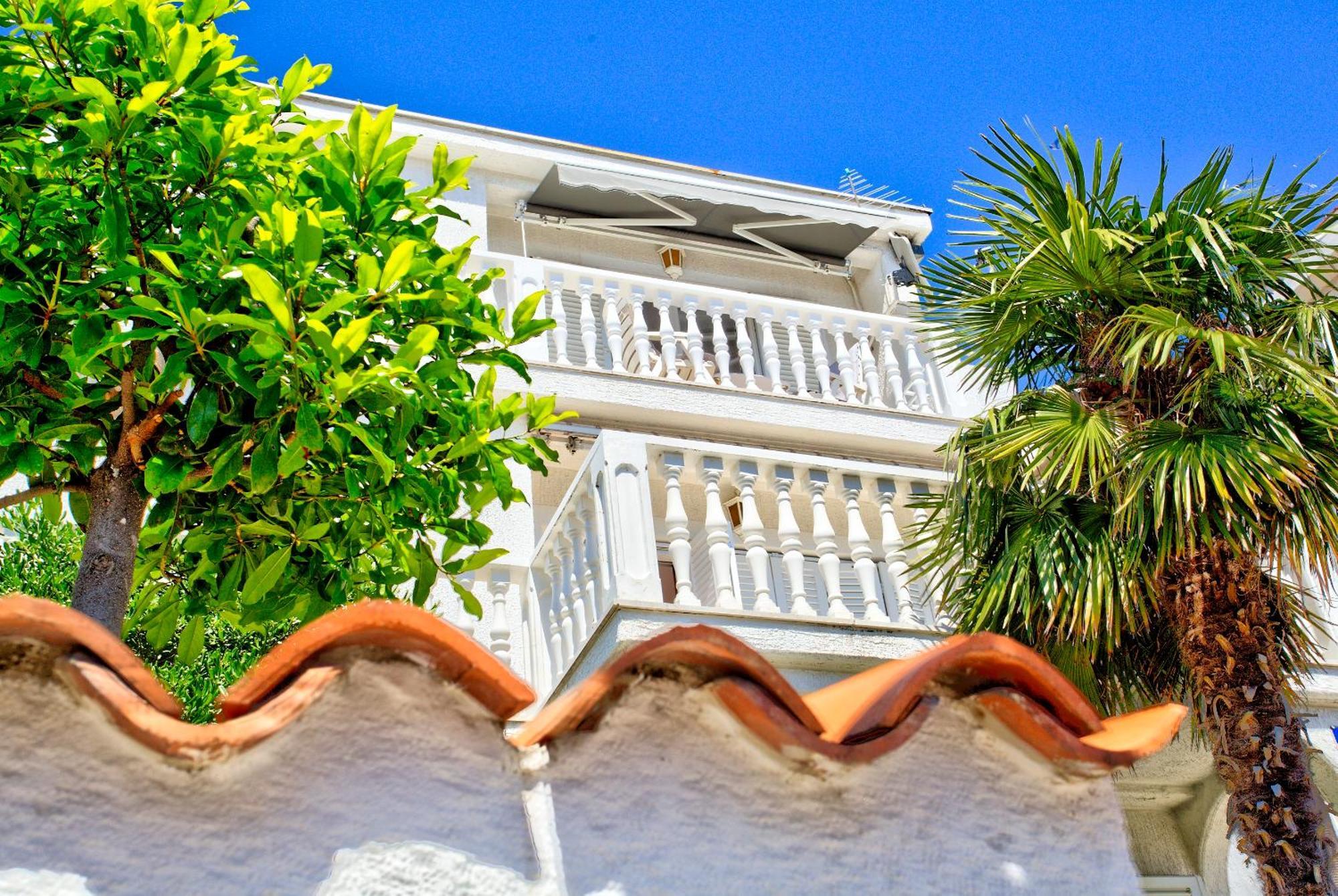 Anmarie Apartments Crikvenica Bagian luar foto