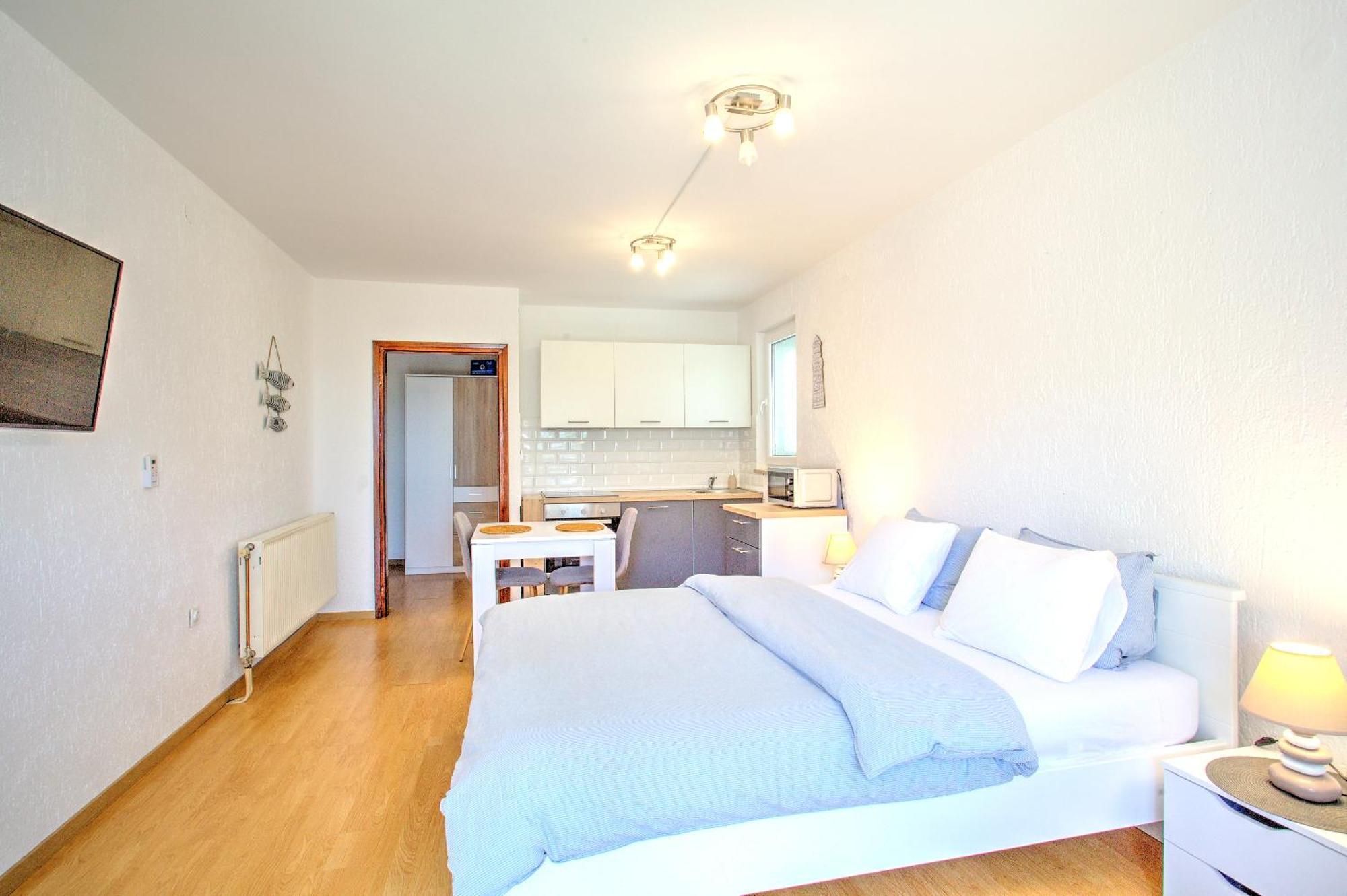 Anmarie Apartments Crikvenica Bagian luar foto